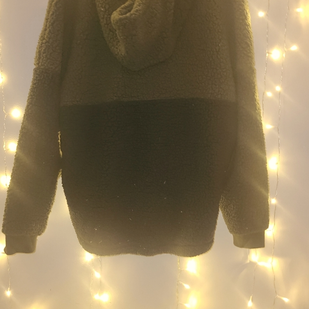Geen Fluffy Victoria's Secret Outerwear